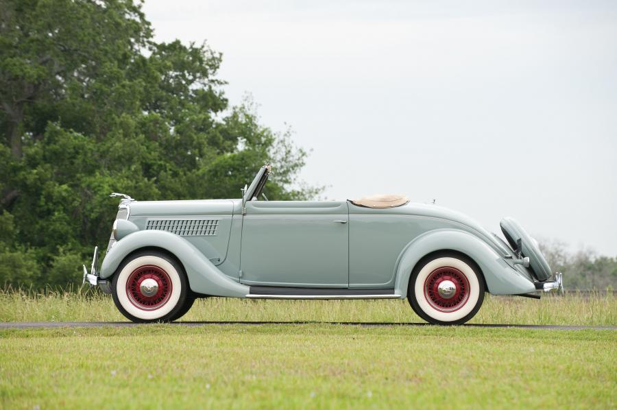  Ford DeLuxe Cabriolet 1935 года  (фото 2 из 22)